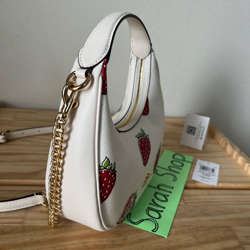 ✅Coach Carmen Mini Crossbody Bag With Strawberry Printed - Picture 4 of 14